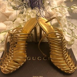 Gucci gold Heels sandals